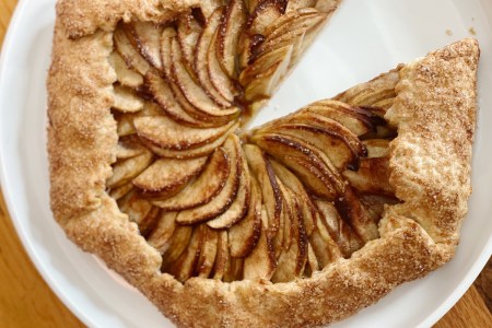 an apple and cheddar galette